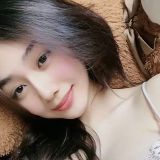 Lộ clip sex Trần Hà Linh vú to nện nhau cực phê với bạn trai